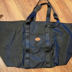 Subaru Duffle - never used